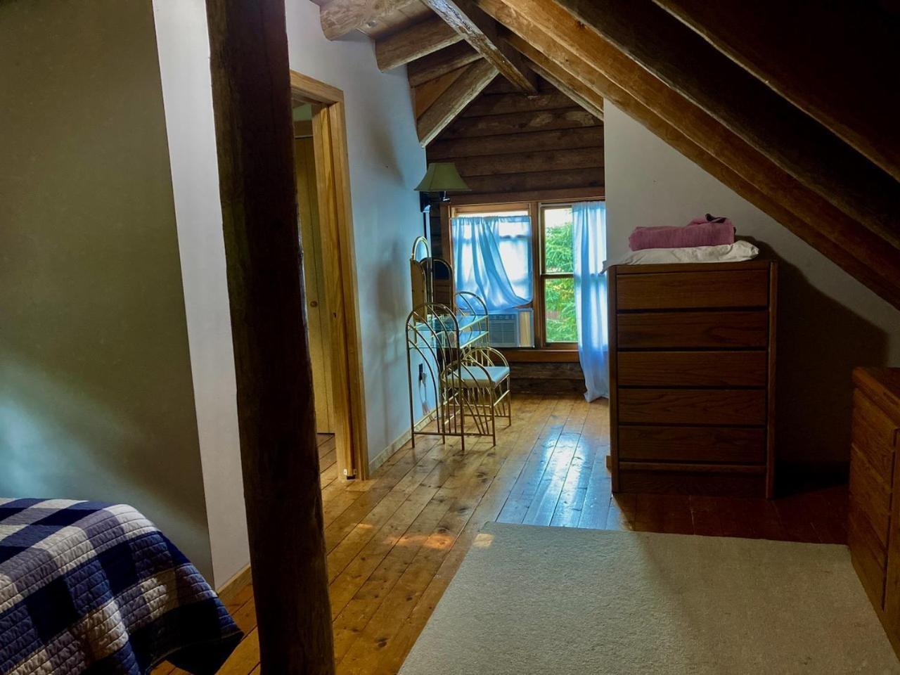 Garden Grove Retreat & Lodging Near Pictured Rocks, Fayette, Trails Exterior photo
