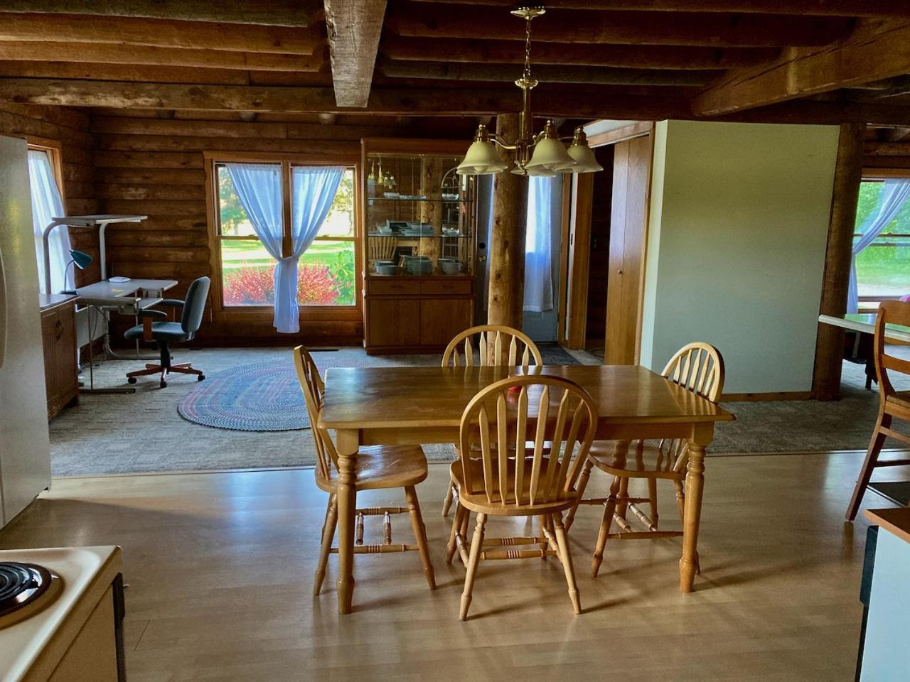 Garden Grove Retreat & Lodging Near Pictured Rocks, Fayette, Trails Exterior photo