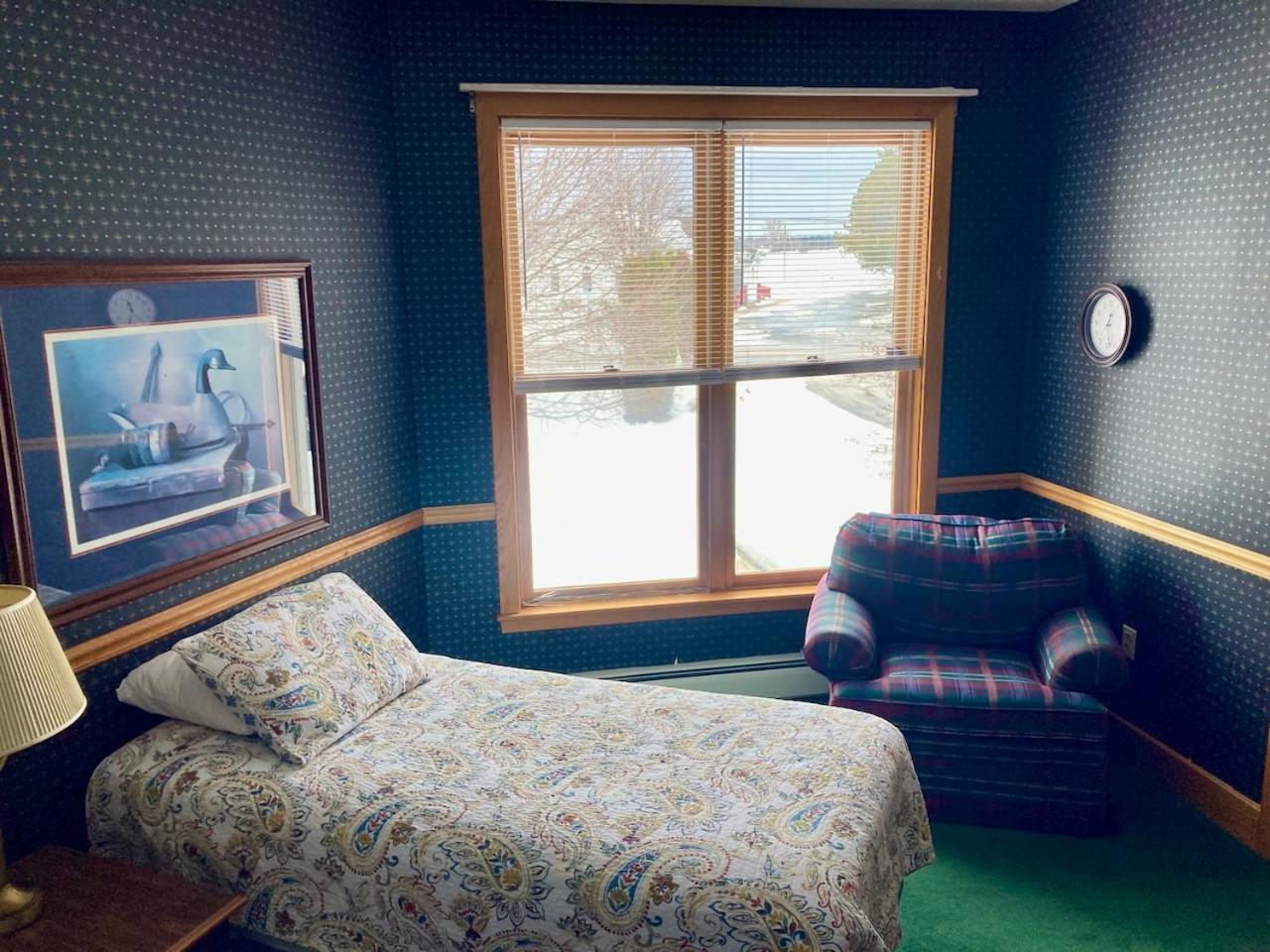 Garden Grove Retreat & Lodging Near Pictured Rocks, Fayette, Trails Exterior photo